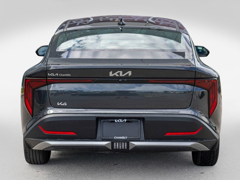 Kia K4 LX AUTOM 14068KM 2025 1 PROPRIO PAS DE RECLAMATION AU CARFAX