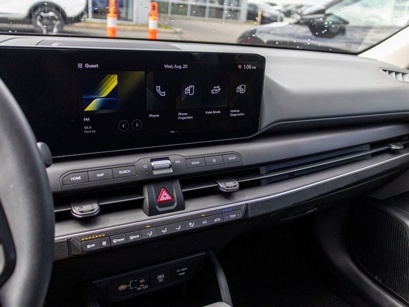 Kia K4 LX AUTOM 14068KM 2025 1 PROPRIO PAS DE RECLAMATION AU CARFAX