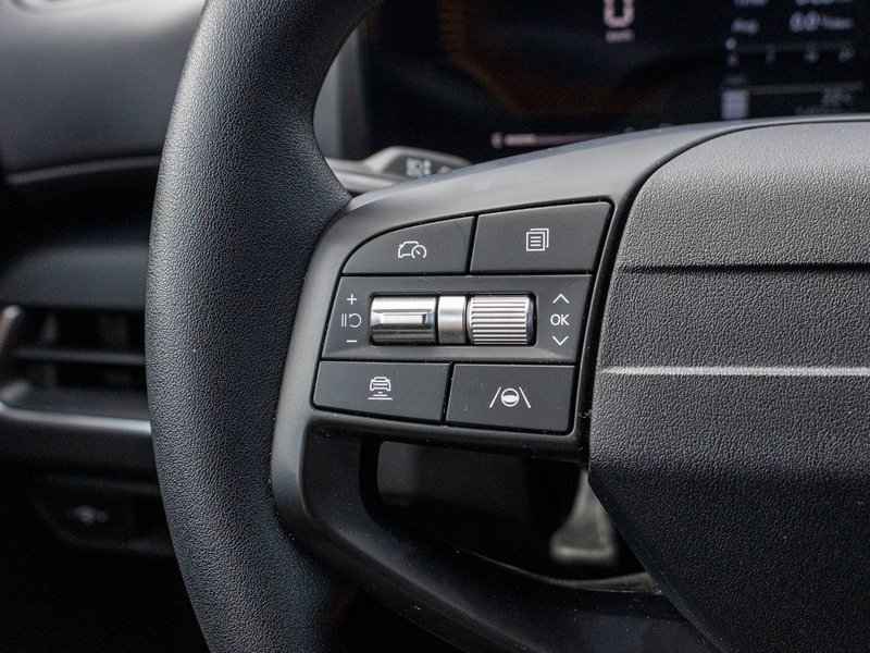 Kia K4 LX AUTOM 14068KM 2025 1 PROPRIO PAS DE RECLAMATION AU CARFAX