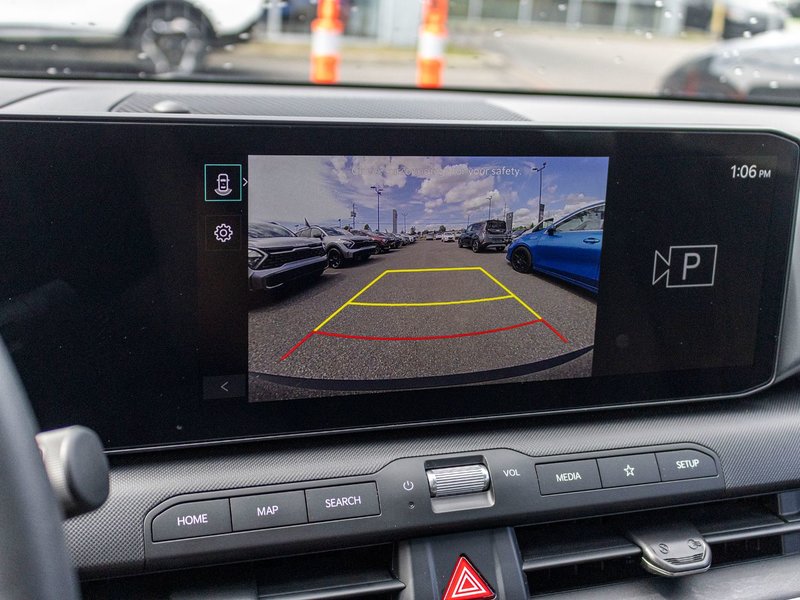 Kia K4 LX AUTOM 14068KM 2025 1 PROPRIO PAS DE RECLAMATION AU CARFAX