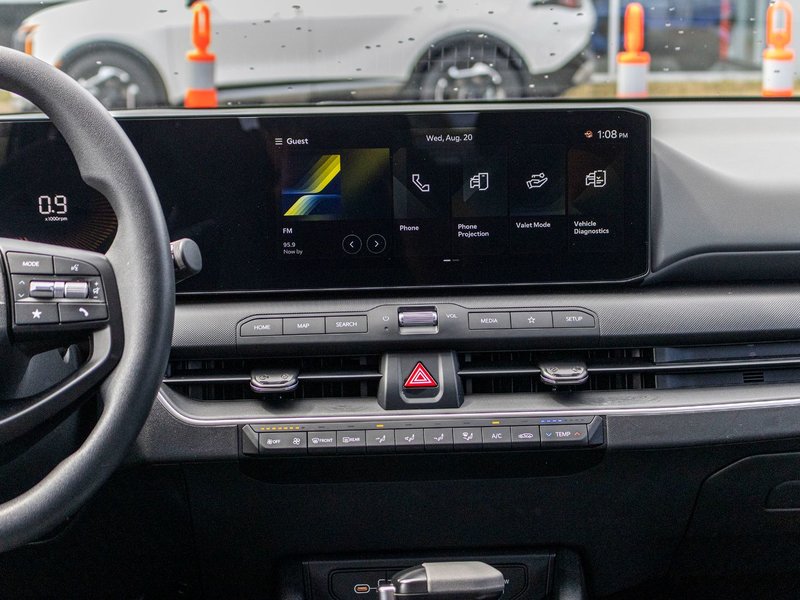 Kia K4 LX AUTOM 14068KM 2025 1 PROPRIO PAS DE RECLAMATION AU CARFAX