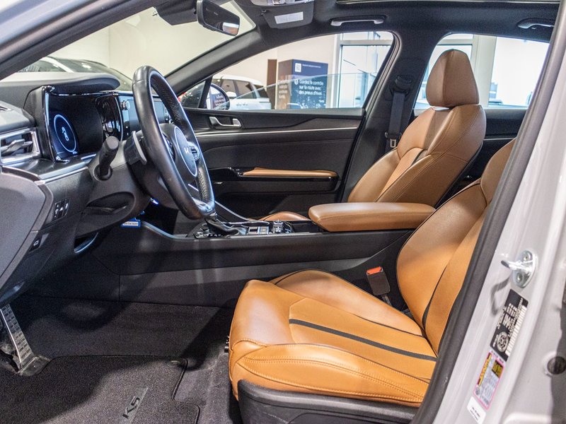 Kia K5 GT GRIS MAT CUIR ORANGE WOW 2023 1 PROPRIO