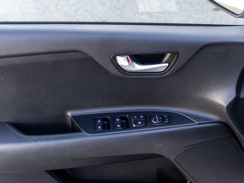 Kia Rio 5-door LX+ AUTOM A/C BLANCHE 2021