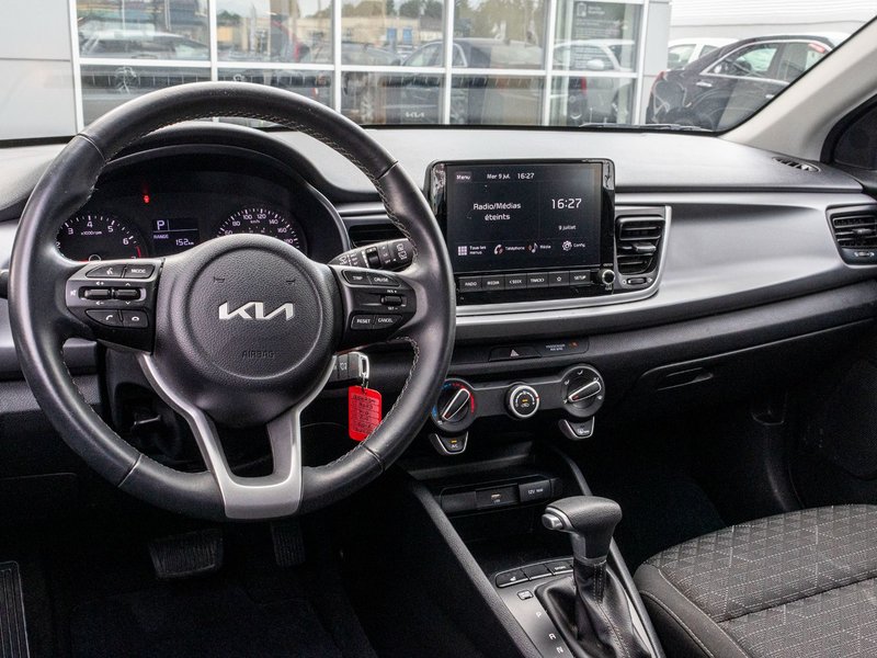 Kia Rio 5-door LX+ AUTOM A/C CAMERA SIEGES CHAUFFANTS 2023 1 PROPRIO PAS DE RECLAMTION AU CARFAX