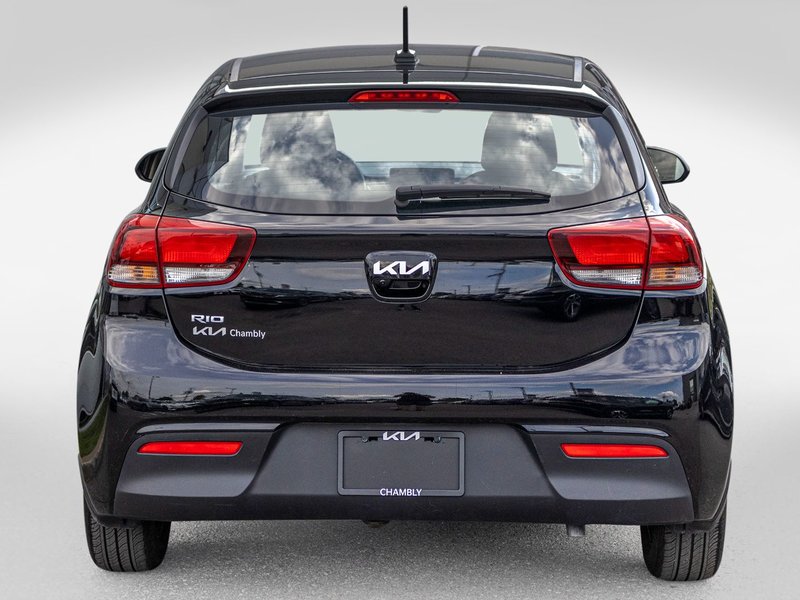 Kia Rio 5-door LX+ AUTOM A/C CAMERA SIEGES CHAUFFANTS 2023 1 PROPRIO PAS DE RECLAMTION AU CARFAX