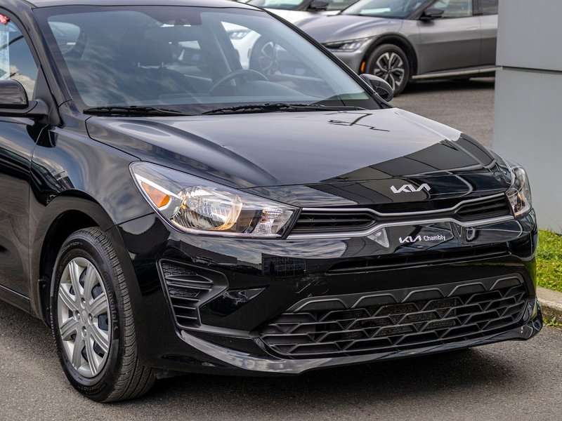 Kia Rio 5-door LX+ AUTOM A/C CAMERA SIEGES CHAUFFANTS 2023 1 PROPRIO PAS DE RECLAMTION AU CARFAX