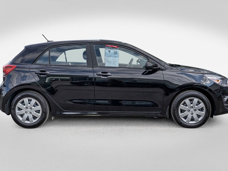 Kia Rio 5-door LX+ AUTOM A/C CAMERA SIEGES CHAUFFANTS 2023 1 PROPRIO PAS DE RECLAMTION AU CARFAX