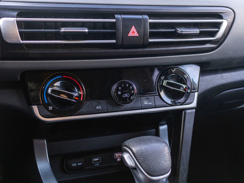 Kia Seltos LX AUTOM GRIS BAS KILO 57865KM 2021 1 PROPRIO PAS DE RECLAMATION AU CARFAX