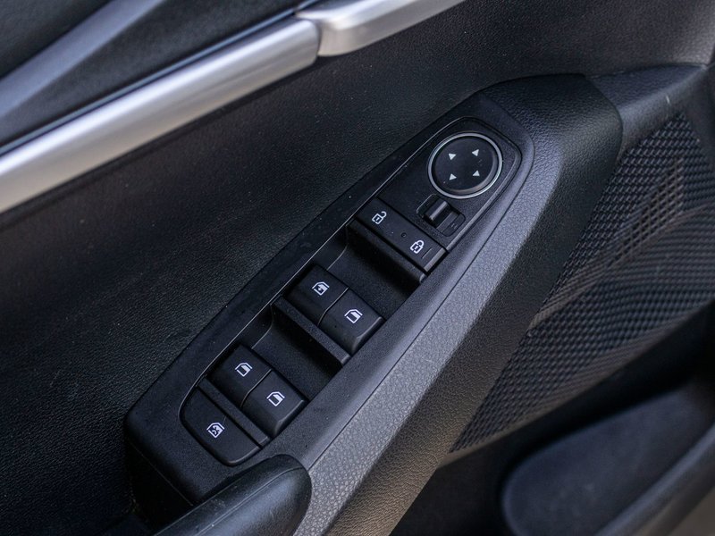 Kia Seltos LX AUTOM GRIS BAS KILO 57865KM 2021 1 PROPRIO PAS DE RECLAMATION AU CARFAX