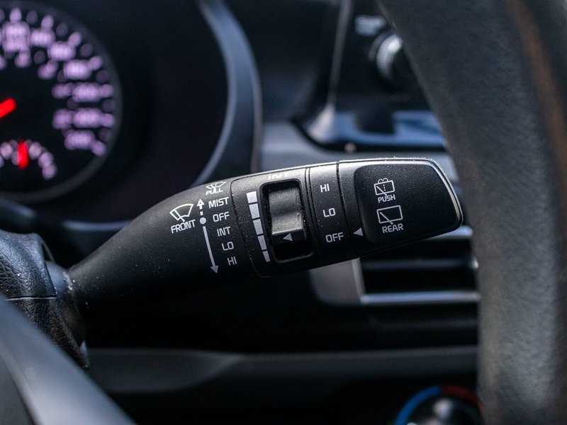 Kia Seltos LX AUTOM GRIS BAS KILO 57865KM 2021 1 PROPRIO PAS DE RECLAMATION AU CARFAX