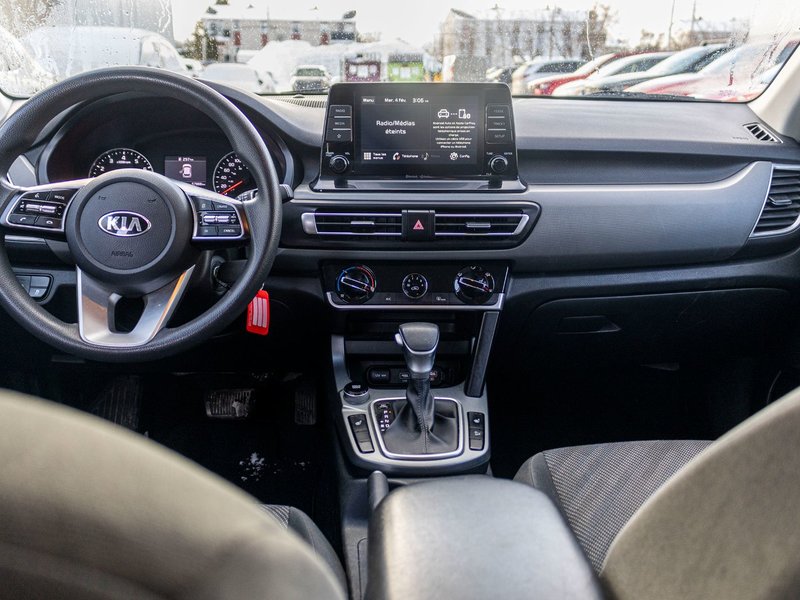 Kia Seltos LX AUTOM GRIS BAS KILO 57865KM 2021 1 PROPRIO PAS DE RECLAMATION AU CARFAX