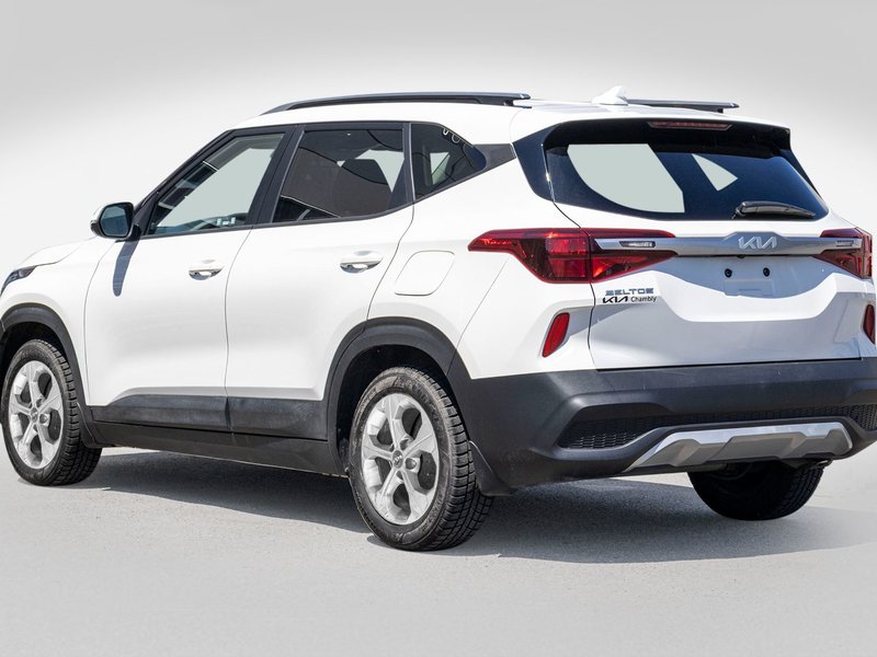 2022 Kia Seltos LX BLANC TRES BAS KILO 1 OWNER