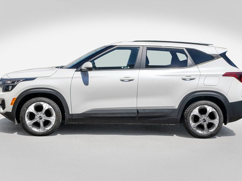 2022 Kia Seltos LX BLANC TRES BAS KILO 1 OWNER