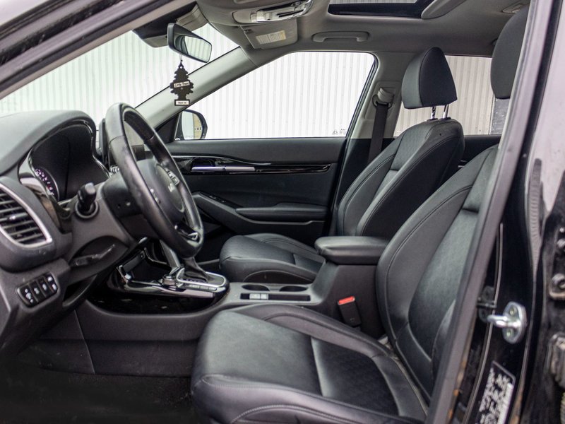 Kia Seltos SX TURBO AWD CUIR TOIT NAV 2022 1 PRORPIO PAS DE RECLAMATION AU CARFAX