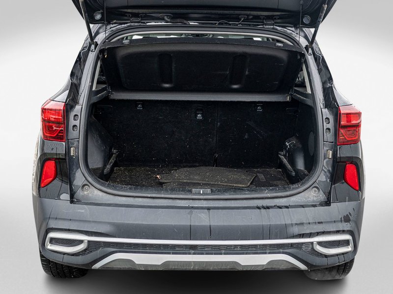 Kia Seltos SX TURBO AWD CUIR TOIT NAV 2022 1 PRORPIO PAS DE RECLAMATION AU CARFAX