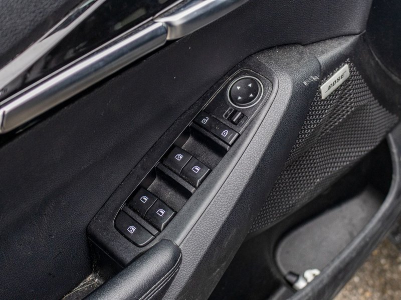 Kia Seltos SX TURBO AWD CUIR TOIT NAV 2022 1 PRORPIO PAS DE RECLAMATION AU CARFAX