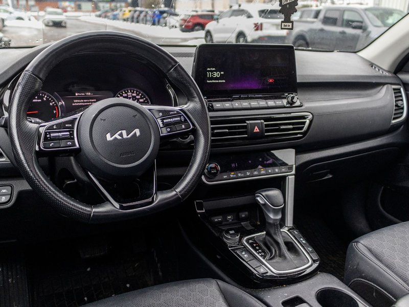 Kia Seltos SX TURBO AWD CUIR TOIT NAV 2022 1 PRORPIO PAS DE RECLAMATION AU CARFAX
