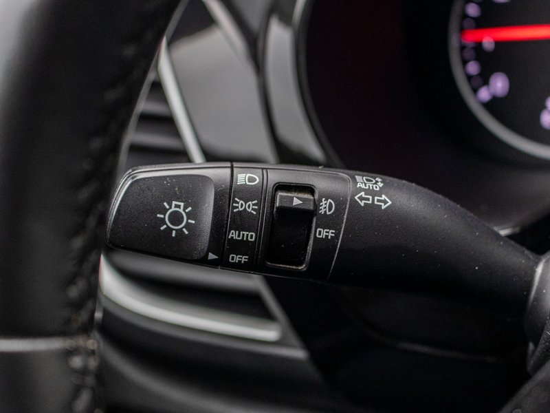 2022 Kia SELTOS EX AWD AUTO (PREM PAINT) EX AWD CUIR TOIT 1 OWNER