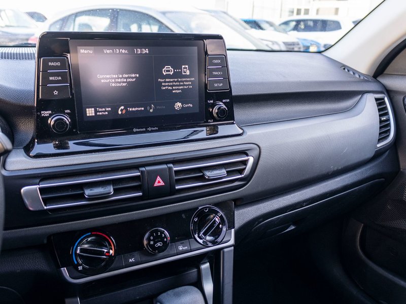 Kia Seltos LX NOIR AUTOM 48776KM 2022 1 PROPRIO