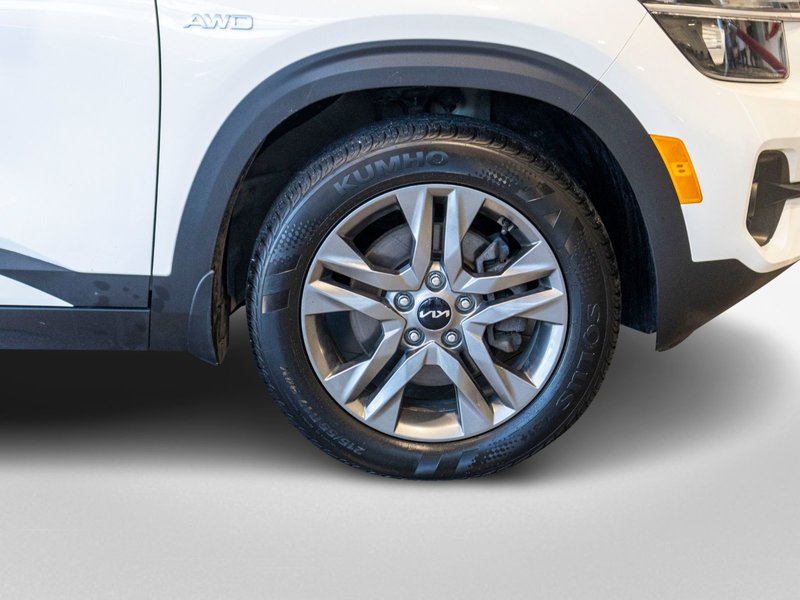 Kia Seltos EX AWD BLANC CUIR TOIT BAS KILO 2022 1 PROPRIO PAS DE RECLAMATION AU CARFAX