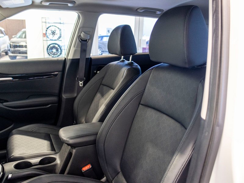 Kia Seltos EX AWD BLANC CUIR TOIT BAS KILO 2022 1 PROPRIO PAS DE RECLAMATION AU CARFAX