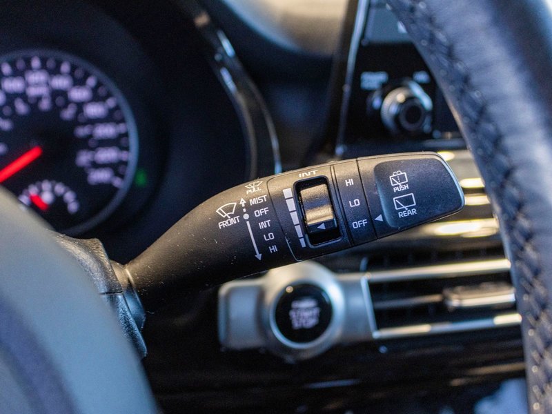 Kia Seltos EX AWD BLANC CUIR TOIT BAS KILO 2022 1 PROPRIO PAS DE RECLAMATION AU CARFAX