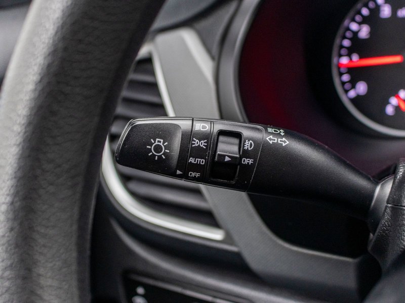 Kia Seltos LX AWD AUTOM GRIS 2022 1 PROPRIO PAS DE RECLAMATION AU CARFAX