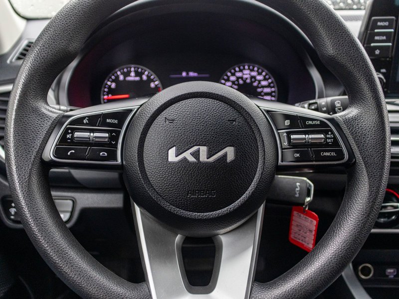 Kia Seltos LX AWD AUTOM GRIS 2022 1 PROPRIO PAS DE RECLAMATION AU CARFAX