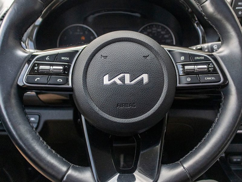 Kia Seltos EX AWD CUIR TOIT BAS KILO 2023 1 PROPRIO PAS DE RECLAMATION AU CARFAX