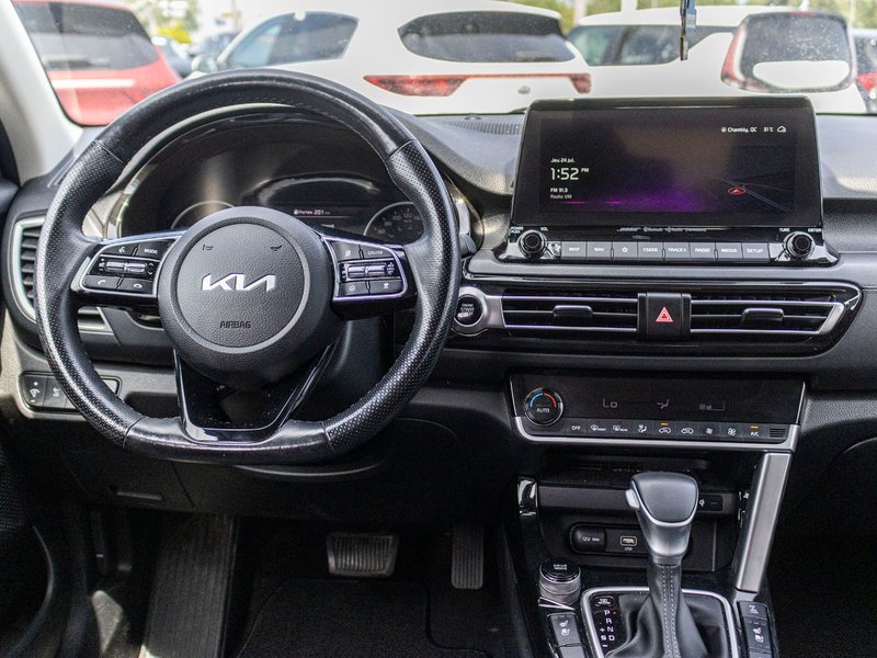 2023 Kia Seltos SX TURBO BLEU CUIR TOIT NAV 1 OWNER NO CARFAX CLAIM
