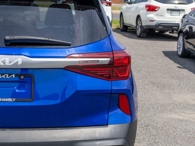2023 Kia Seltos SX TURBO BLEU CUIR TOIT NAV 1 OWNER NO CARFAX CLAIM