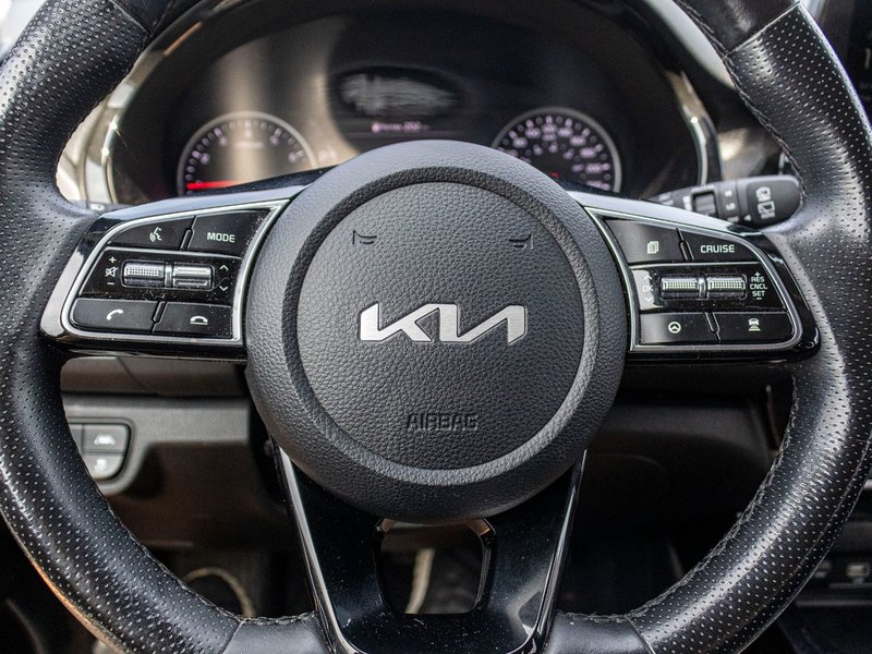 2023 Kia Seltos SX TURBO BLEU CUIR TOIT NAV 1 OWNER NO CARFAX CLAIM