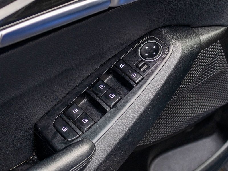 Kia Seltos EX AWD CUIR TOIT 2023 1 PROPRIO PAS DE RECLAMATION AU CARFAX