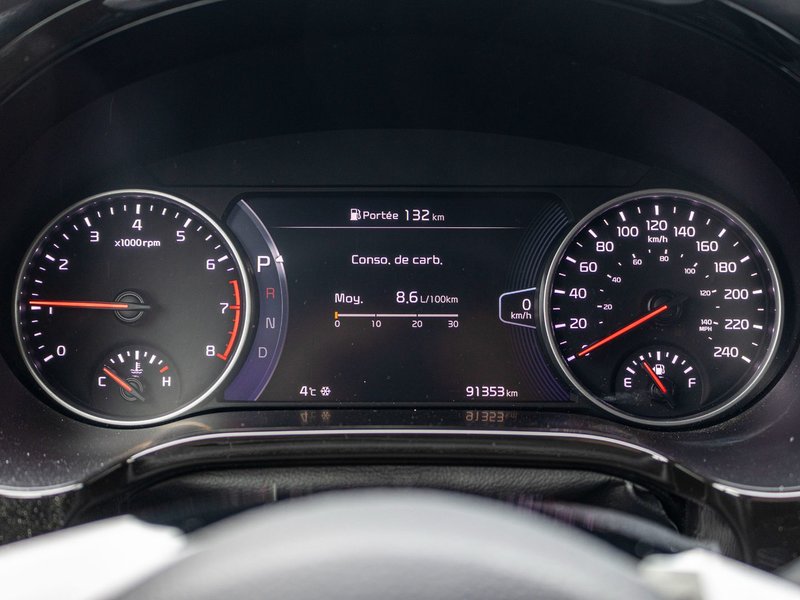 Kia Seltos EX PREMIUM AWD BLANC CUIR TOIT 2023 1 PROPRIO