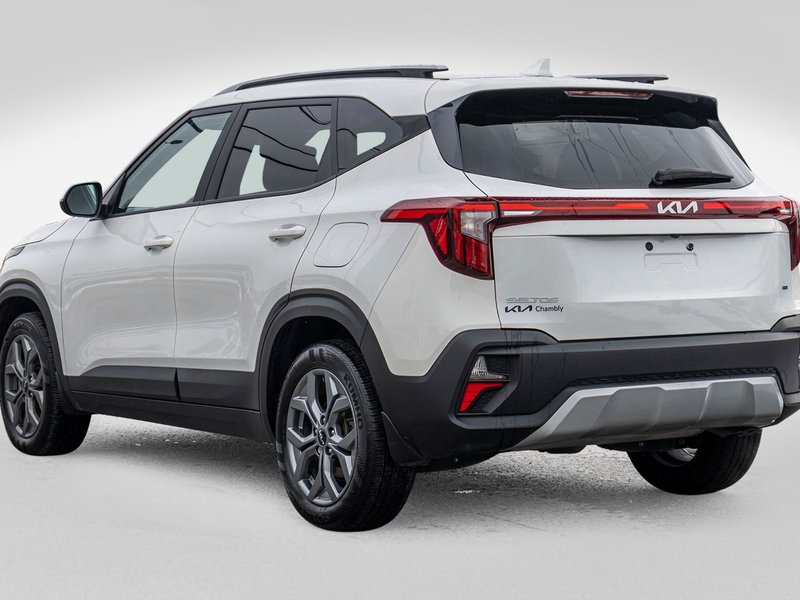 Kia Seltos LX AWD BLANC BAS KILO 2024 1 PROPRIO PAS DE RECLAMATION AU CARFAX