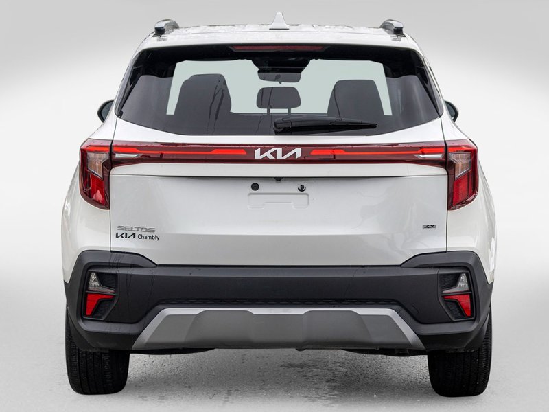 Kia Seltos LX AWD BLANC BAS KILO 2024 1 PROPRIO PAS DE RECLAMATION AU CARFAX