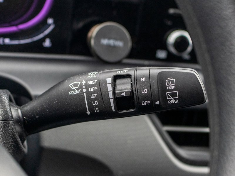 Kia Seltos LX AWD BLANC BAS KILO 2024 1 PROPRIO PAS DE RECLAMATION AU CARFAX