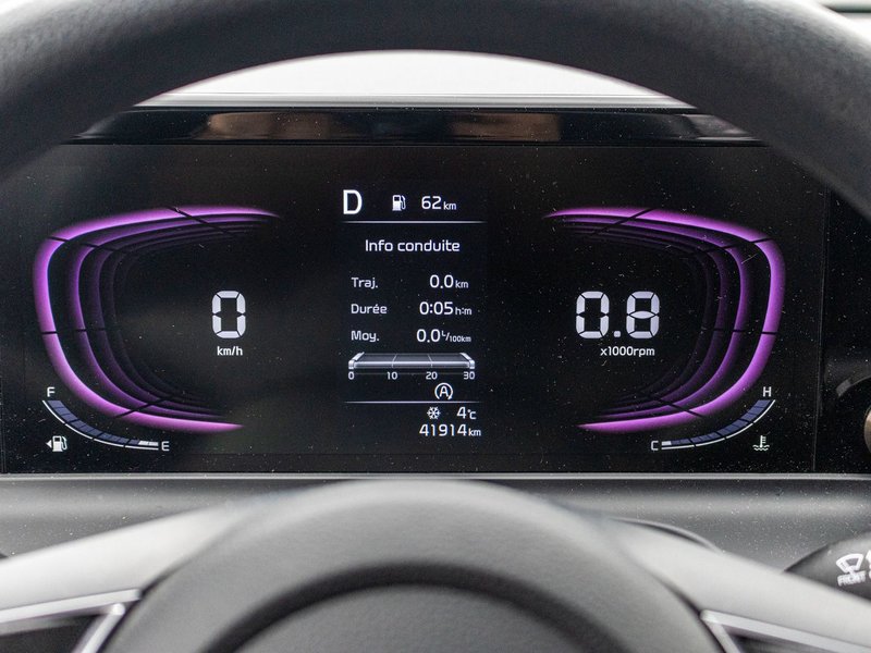 Kia Seltos LX AWD BLANC BAS KILO 2024 1 PROPRIO PAS DE RECLAMATION AU CARFAX