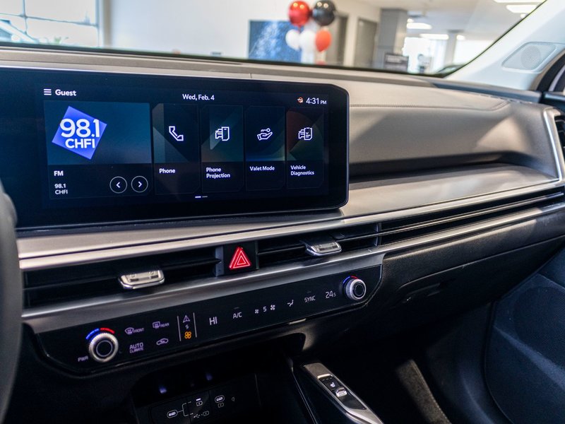 Kia SORENTO EX 2.5T AWD (PREM PAINT) EX AWD BLANC CUIR NOIR 977KM WOW 2025 EN INVENTAIRE