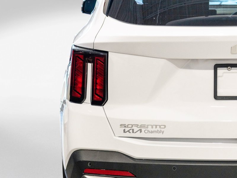 Kia SORENTO EX 2.5T AWD (PREM PAINT) EX AWD BLANC CUIR NOIR 977KM WOW 2025 EN INVENTAIRE