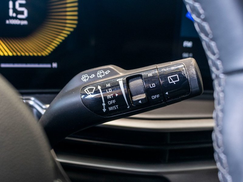 Kia SORENTO EX 2.5T AWD (PREM PAINT) EX AWD BLANC CUIR NOIR 977KM WOW 2025 EN INVENTAIRE