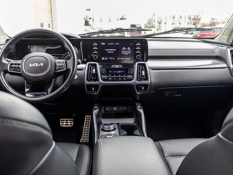 2022 Kia SORENTO PHEV EX 1.6T AWD AUTO (PREM PAINT) EX AWD CUIR BAS KILO 1 OWNER