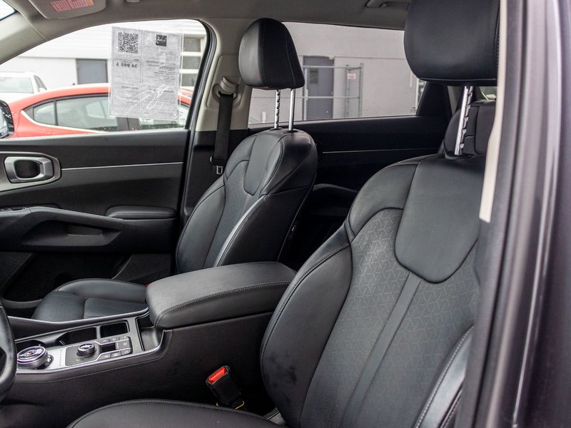 2022 Kia SORENTO PHEV EX 1.6T AWD AUTO (PREM PAINT) EX AWD CUIR BAS KILO 1 OWNER