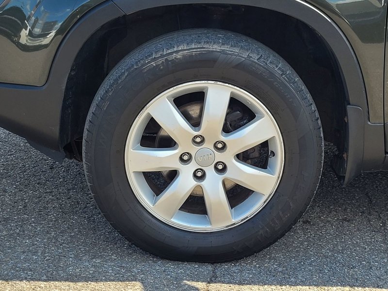 Kia Sorento LX V6 AWD 2012 AWD A BAS PRIX