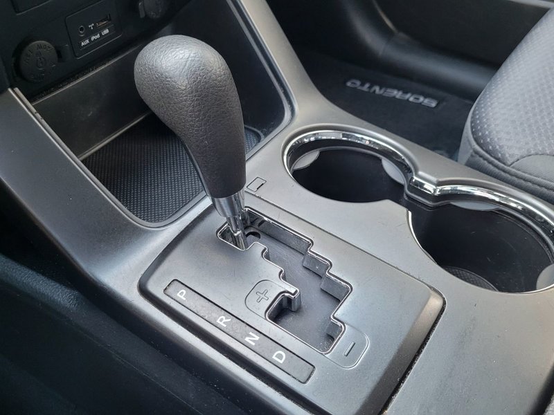 Kia Sorento LX V6 AWD 2012 AWD A BAS PRIX