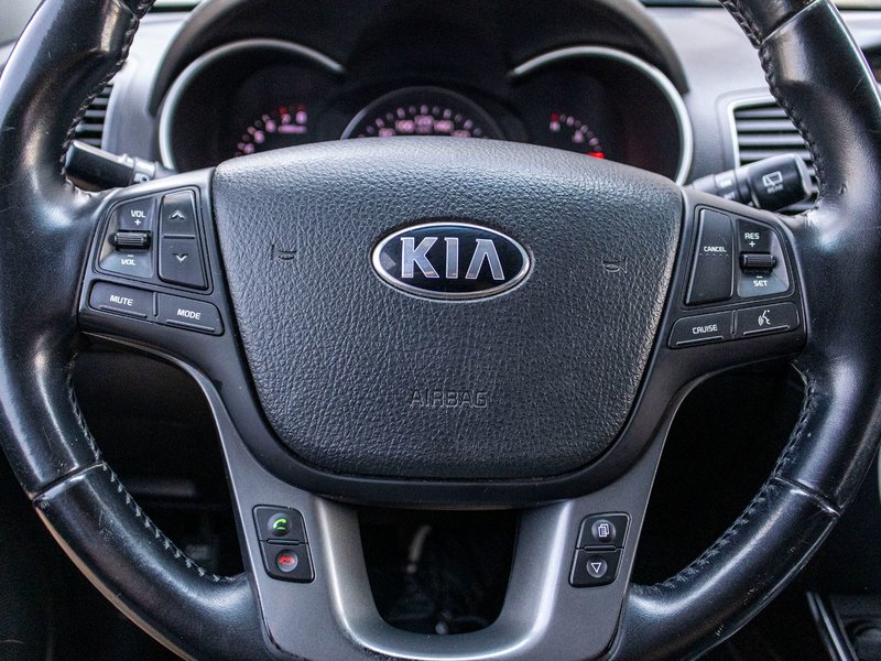 2014 Kia Sorento LX V6 AWD NOIR NO CARFAX CLAIM