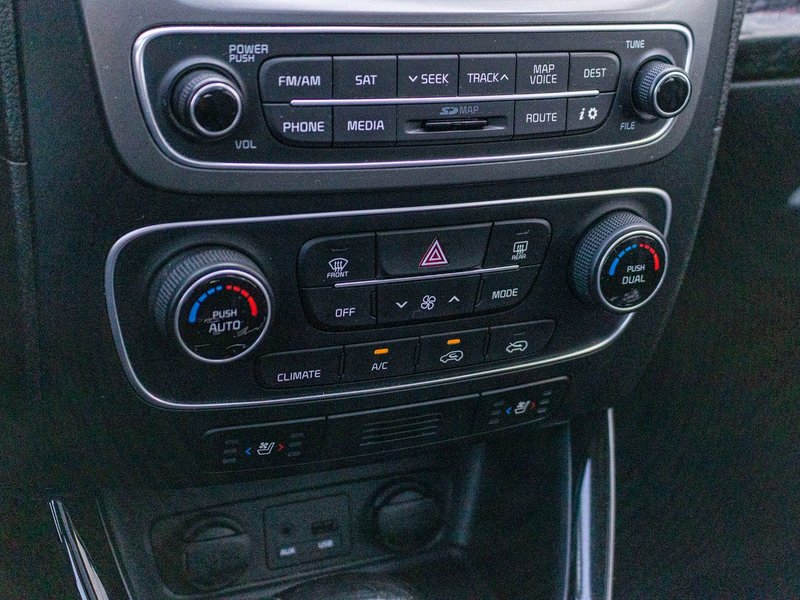 Kia Sorento SX V6 AWD CUIR TOIT NAVI 2015 7 PASSAGERS
