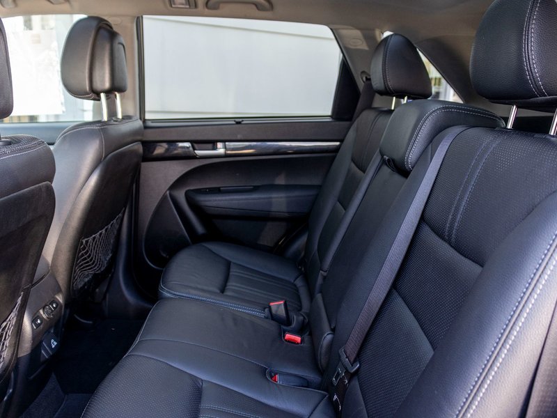 Kia Sorento SX V6 AWD CUIR TOIT NAVI 2015 7 PASSAGERS