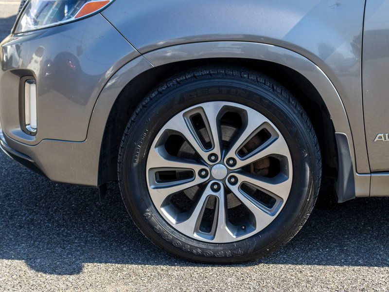 Kia Sorento SX V6 AWD CUIR TOIT NAVI 2015 7 PASSAGERS