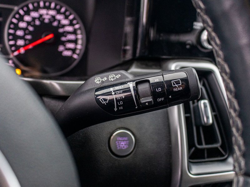 2022 Kia SORENTO LX 2.5L AWD (PREM PAINT) LX PREMIUM AWD 7 PASSAGERS 1 OWNER NO CARFAX CLAIM